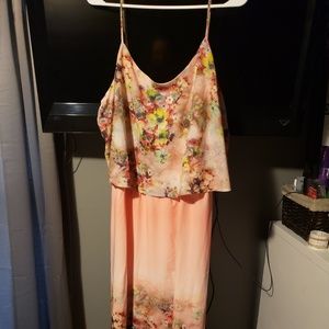 🌺🌸 NWOT  Dress 🌸🌺